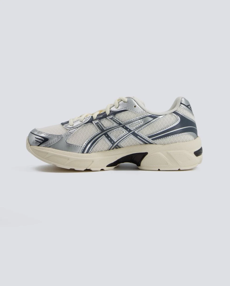Asics GEL-1130 Plateado Y Blanco Mujer - Image 4