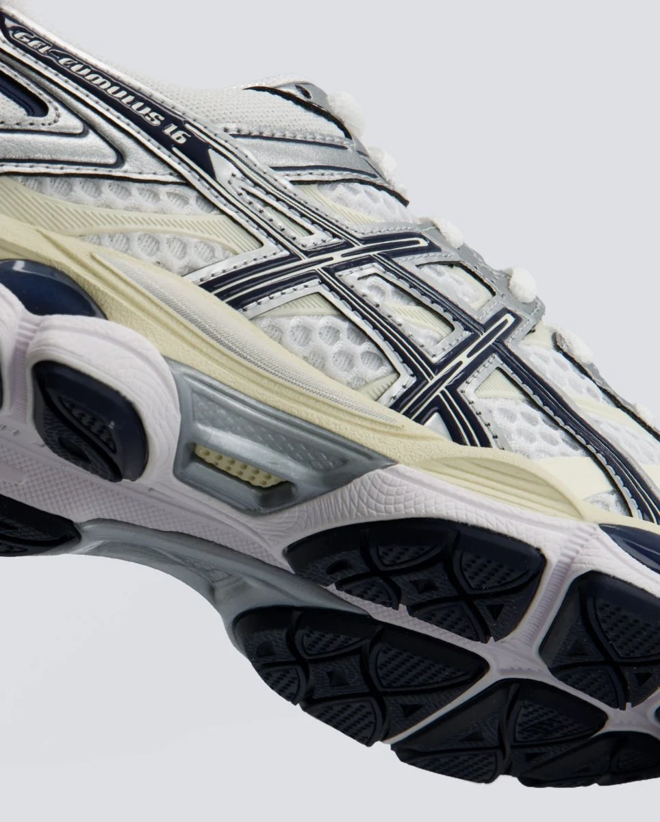 Asics Gel-Cumulus 16 Blanco y Azul Mujer - Image 3