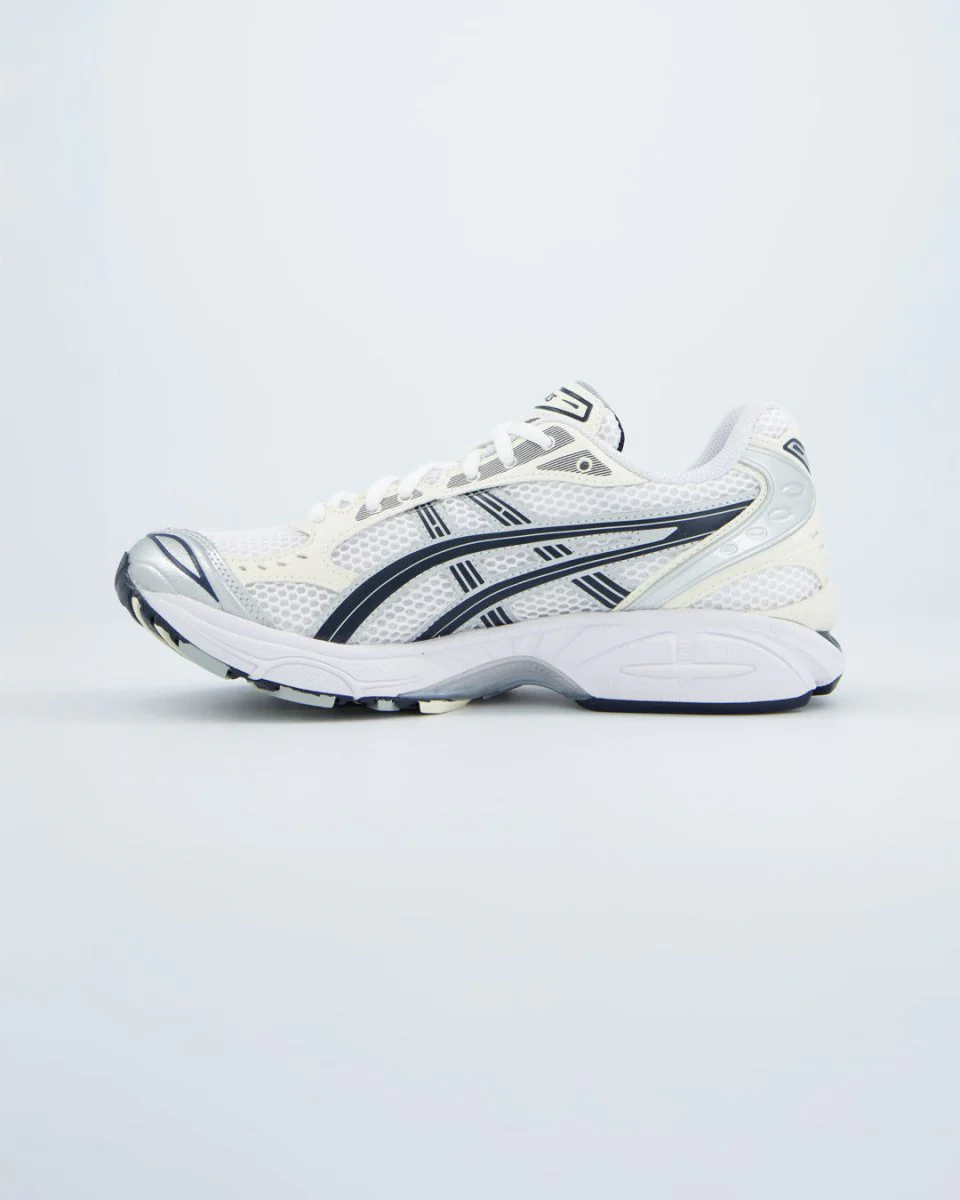 Asics Gel-Kayano 14 Blanco Y Negro Mujer - Image 3
