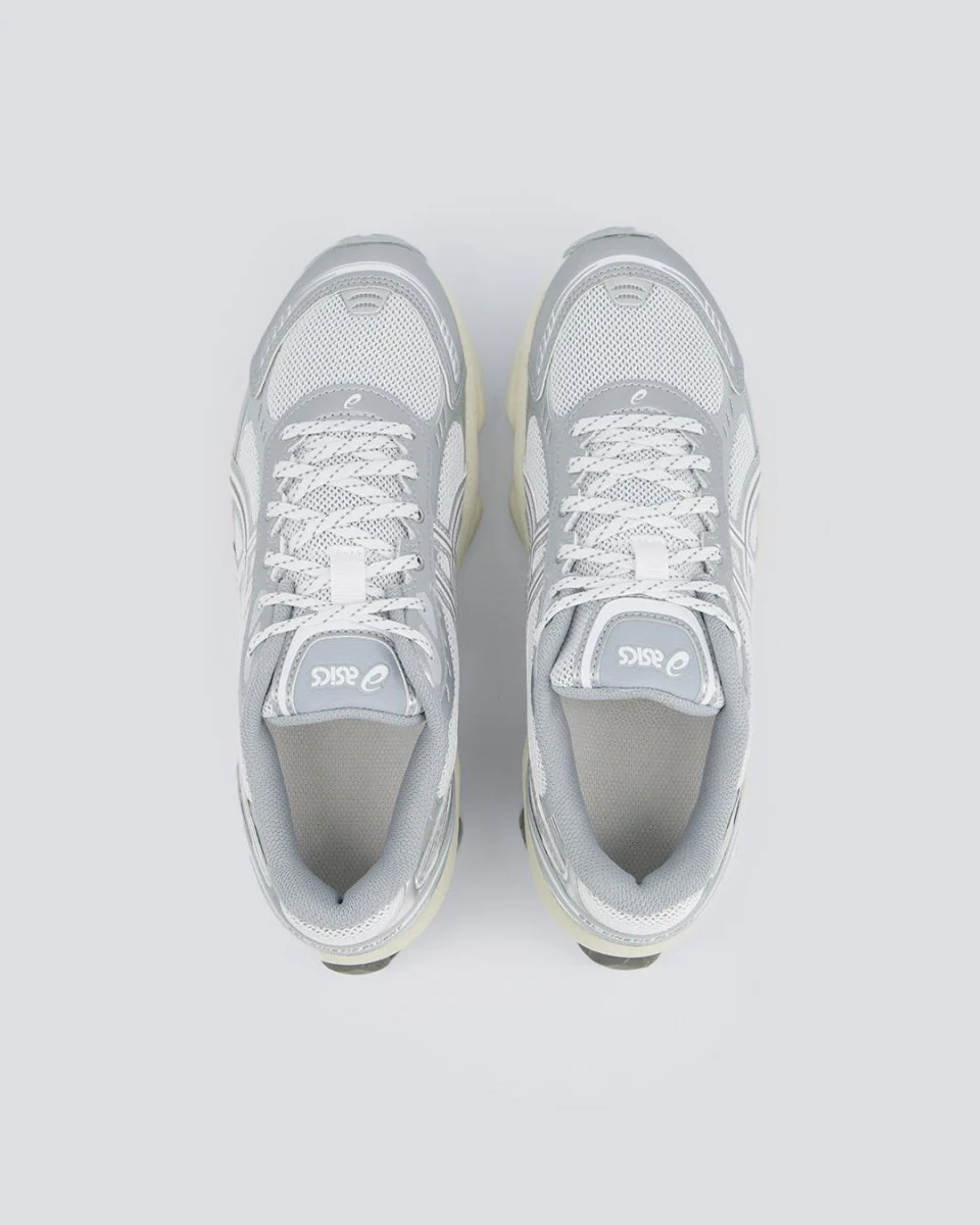 Asics Gel-Kinetic Fluent Plateado Mujer - Image 4