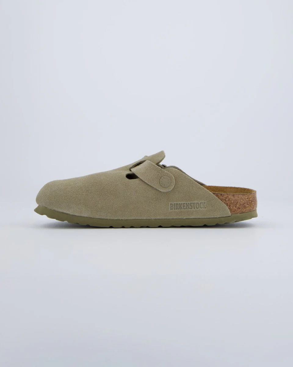 Birkenstock Boston Suede Caqui Hombre - Image 3