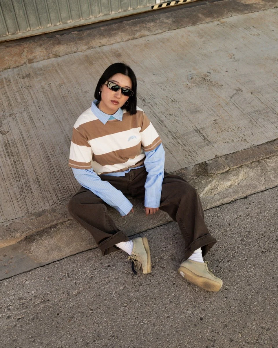 Camiseta Edmmond Studios Striped Marrón y Beige Unisex - Image 4
