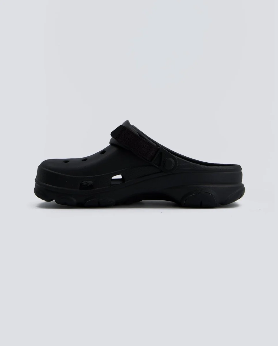 Crocs Classic All-Terrain Clog Negras Hombre - Image 4