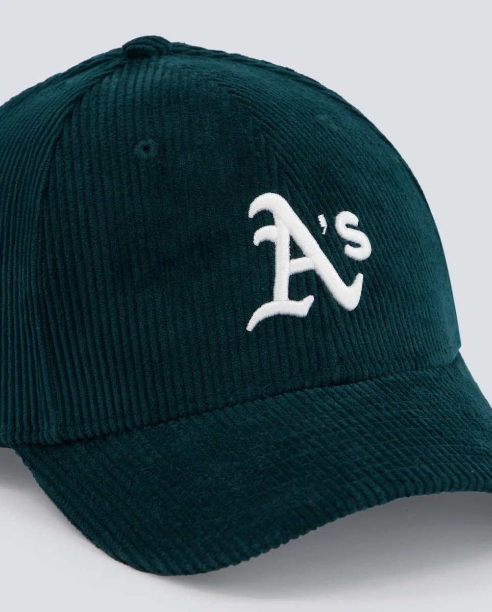 Gorra New Era Oakland Athletics MLB Cord Canalé Verde Unisex - Image 2