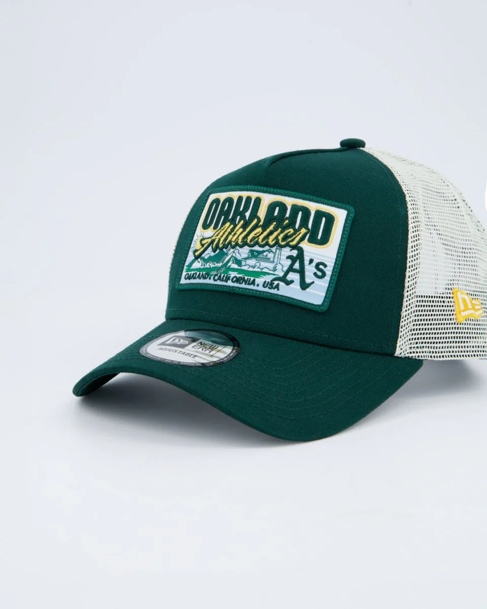 Gorra New Era Patch Trucker Verde Unisex - Image 2