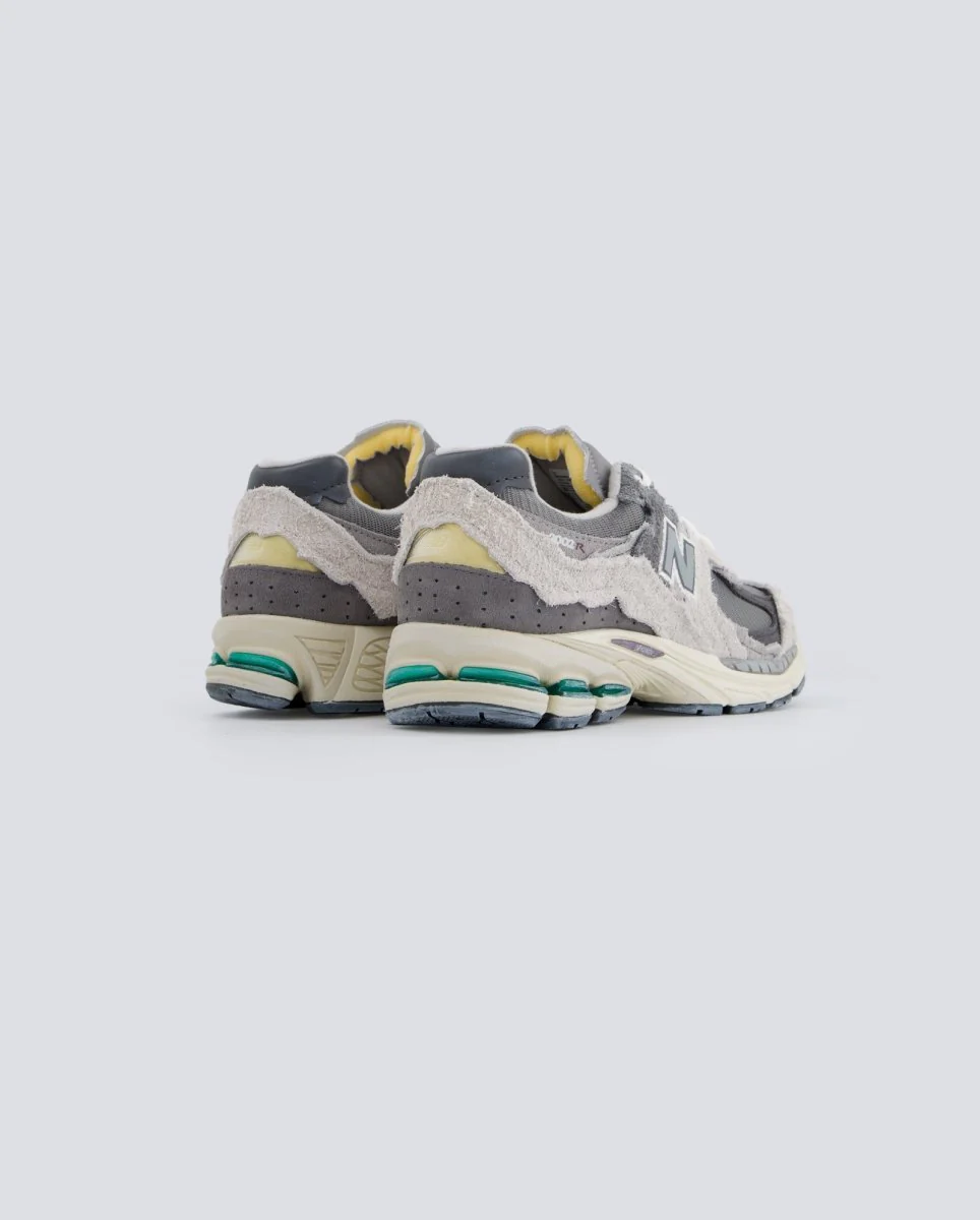 New Balance 2002R Protection Pack Gris Hombre - Image 6