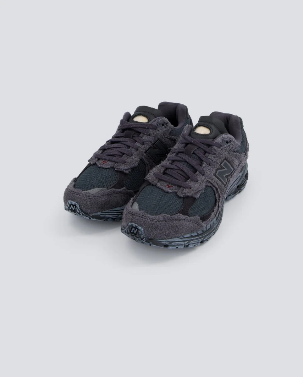 New Balance 2002R Protection Pack Negro Mujer - Image 5
