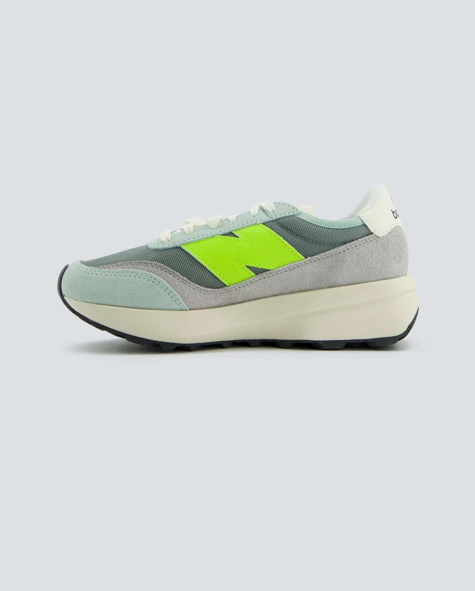 New Balance 370 Gris Y Amarillo Mujer - Image 4