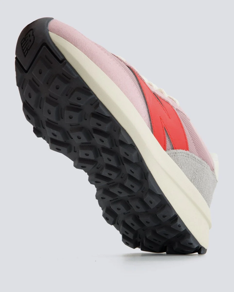 New Balance 370 Gris Y Rosa Mujer - Image 4