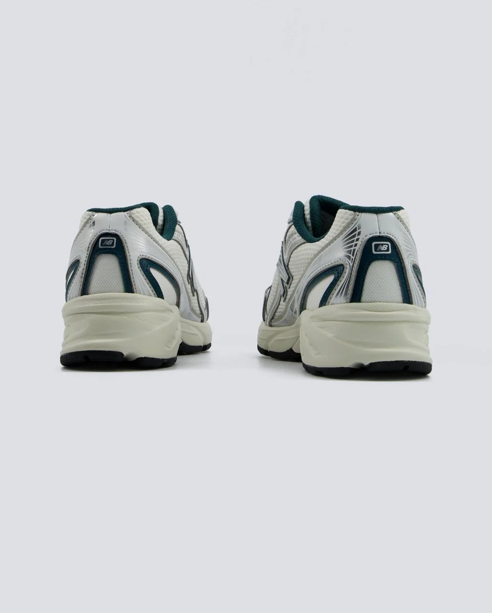 New Balance 740 Azul y Plateado Mujer - Image 3