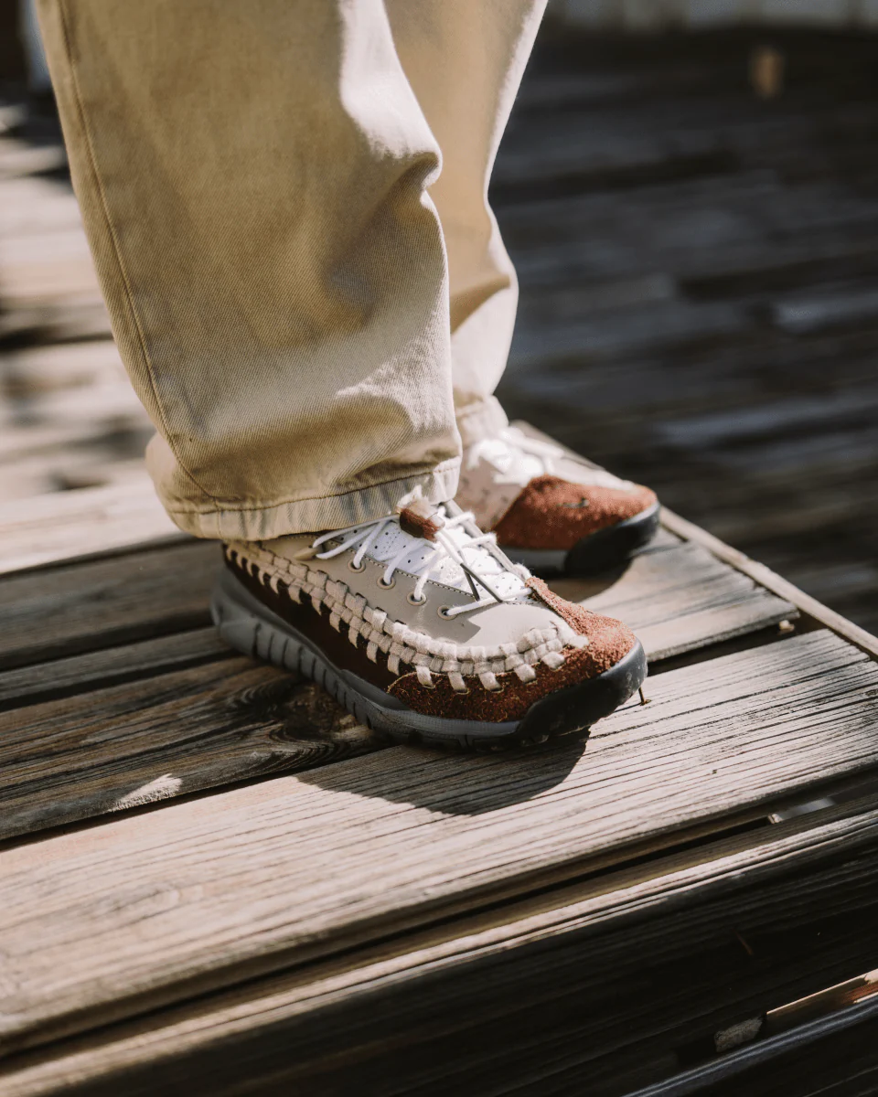 Nike x Soulgoods Homescape Woven SP Marrón Hombre - Image 4