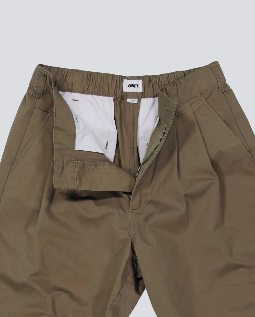 Pantalón Corto Obey Foster Pleated Verde Hombre - Image 4