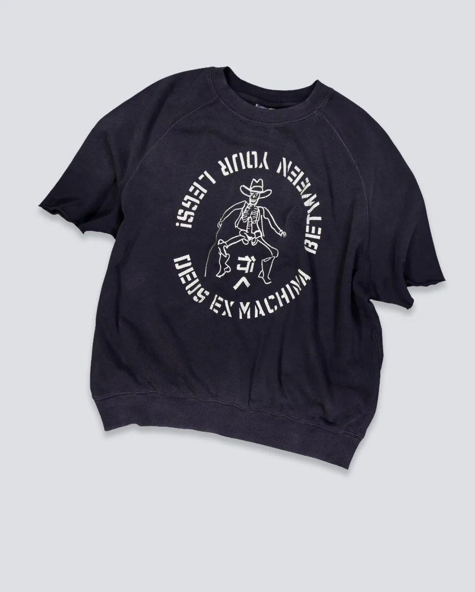 Sudadera de manga corta Deus Focustra Negra Unisex - Image 2