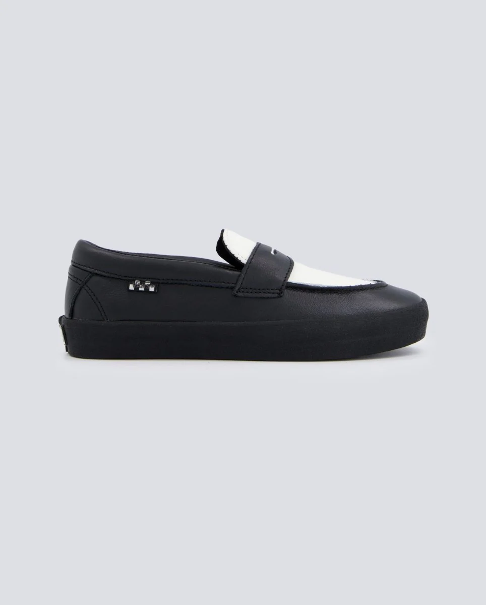 Vans Skate Loafer Negro Y Blanco Mujer